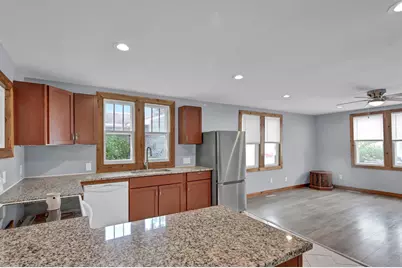 303 N Lakeshore Drive, Lake City, MN 55041 - Photo 8