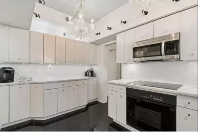 1235 Yale Place #1701, Minneapolis, MN 55403 - Photo 28