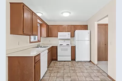 10563 Martin Street NW, Coon Rapids, MN 55433 - Photo 2