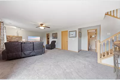 809 Morningside Place, Belle Plaine, MN 56011 - Photo 14