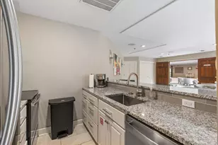 12700 Sherwood Pl, Minnetonka, MN 55305 - Photo 40