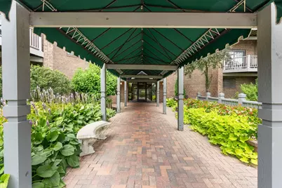 12700 Sherwood Place #112, Minnetonka, MN 55305 - Photo 4