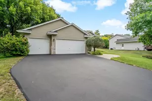842 Sterling St S, Maplewood, MN 55119 - Photo 58