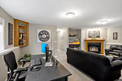 842 Sterling Street S, Maplewood, MN 55119 - Photo 30