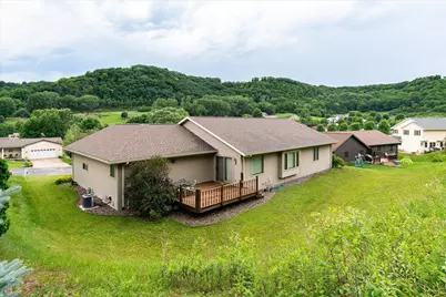 240 Red Apple Drive, La Crescent, MN 55947 - Photo 20