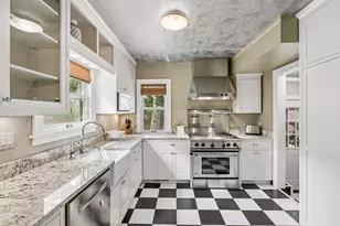 4127 Washburn Ave N, Minneapolis, MN 55412 - Photo 12