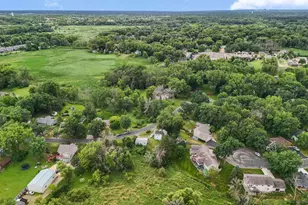 695 N Oak Dr, Vadnais Heights, MN 55127 - Photo 30