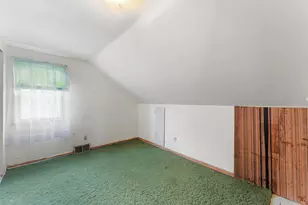 695 N Oak Dr, Vadnais Heights, MN 55127 - Photo 12