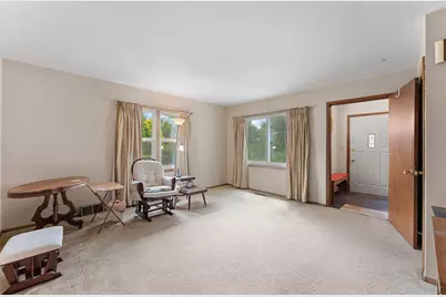 695 N Oak Drive, Vadnais Heights, MN 55127 - Photo 20