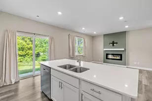 16308 Jaffna Pl, Lakeville, MN 55044 - Photo 14