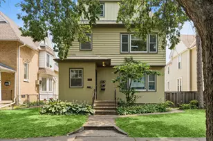 1519 Adams St NE, Minneapolis, MN 55413 - Photo 2
