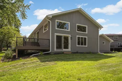 8350 Amsden Ridge Drive, Bloomington, MN 55438 - Photo 24