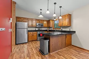 2705 Stearns Way, Saint Cloud, MN 56303 - Photo 2
