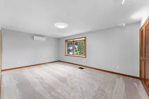 2020 Arcade St, Maplewood, MN 55109 - Photo 26
