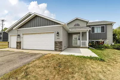 1801 Eastern Star Loop, Sauk Rapids, MN 56379 - Photo 1