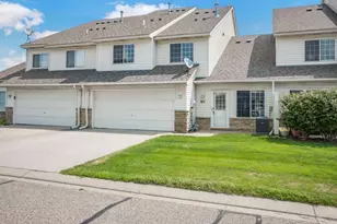 815 Ferdinand Dr, Shakopee, MN 55379 - Photo 2