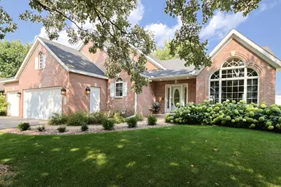 8929 Jewel Avenue S, Cottage Grove, MN 55016 - Photo 2