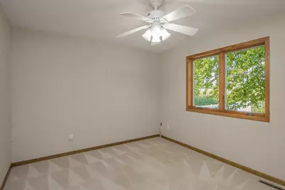 8929 Jewel Avenue S, Cottage Grove, MN 55016 - Photo 22