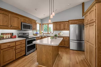 8929 Jewel Avenue S, Cottage Grove, MN 55016 - Photo 12