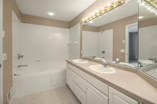 8929 Jewel Ave S, Cottage Grove, MN 55016 - Photo 20