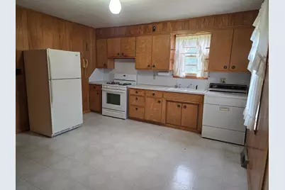 860 Basinger Memorial Drive, Mountain Lake, MN 56159 - Photo 4