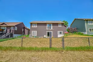314 Steelhead Dr, River Falls, WI 54022 - Photo 16
