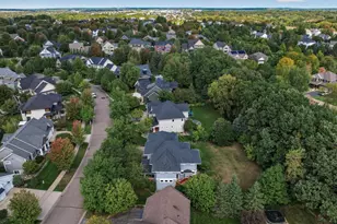 11224 Halstead Trail, Woodbury, MN 55129 - Photo 70