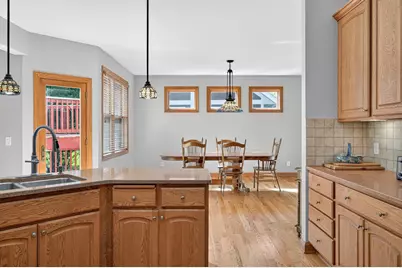 11224 Halstead Trail, Woodbury, MN 55129 - Photo 14