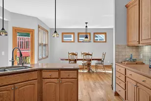 11224 Halstead Trail, Woodbury, MN 55129 - Photo 14
