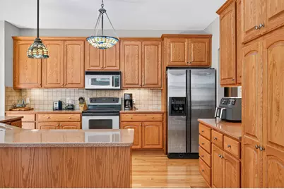 11224 Halstead Trail, Woodbury, MN 55129 - Photo 16
