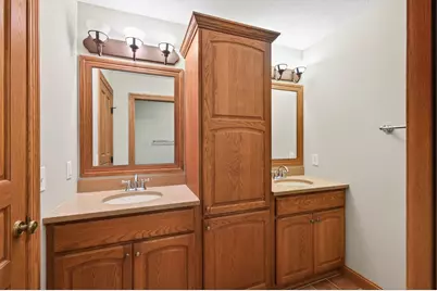 11224 Halstead Trail, Woodbury, MN 55129 - Photo 28