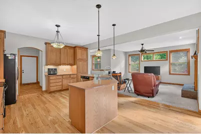 11224 Halstead Trail, Woodbury, MN 55129 - Photo 10