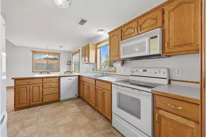 4122 Dublin Drive, Saint Cloud, MN 56301 - Photo 6