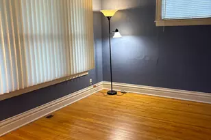 1117 E 10th St, Duluth, MN 55805 - Photo 12