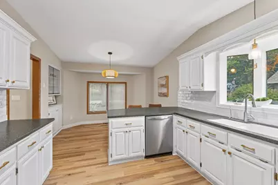 13762 93rd Place N, Maple Grove, MN 55369 - Photo 6