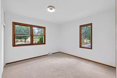 2300 Brookview Drive, Brooklyn Center, MN 55430 - Photo 10