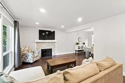 10217 Valley Forge Lane N, Maple Grove, MN 55369 - Photo 2