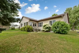 712 W Main St, Arlington, MN 55307 - Photo 36
