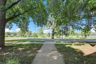 1146 Ivy Avenue E, Saint Paul, MN 55106 - Photo 2