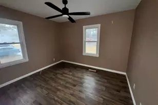 6880 Rustic Ln, Circle Pines, MN 55014 - Photo 10