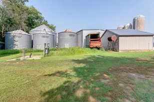 39243 561st Ave, New Ulm, MN 56073 - Photo 32