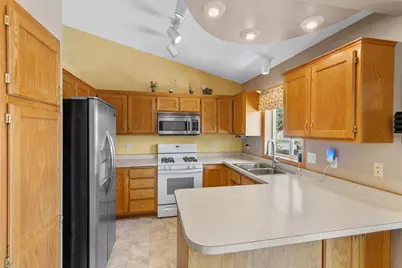 1980 Bridgewater Boulevard S, Cambridge, MN 55008 - Photo 10