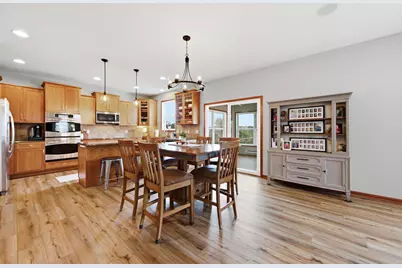 8837 196th Street W, Lakeville, MN 55044 - Photo 4