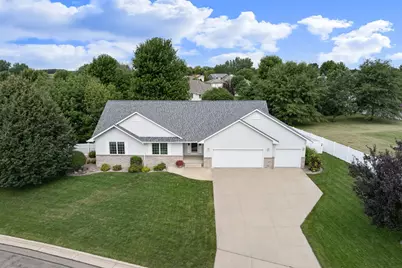 1300 26th Street SW, Austin, MN 55912 - Photo 1