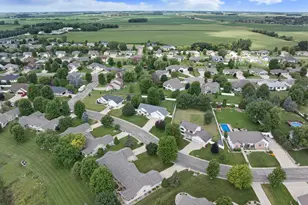 1300 26th St SW, Austin, MN 55912 - Photo 62