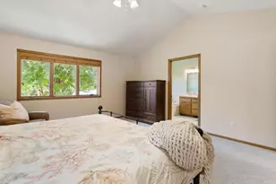 1300 26th St SW, Austin, MN 55912 - Photo 32