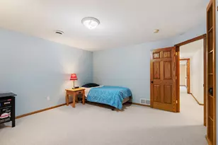 1300 26th St SW, Austin, MN 55912 - Photo 48