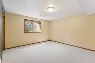 1300 26th St SW, Austin, MN 55912 - Photo 52