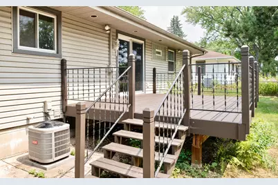 602 Moundsview Avenue, Roseville, MN 55113 - Photo 24