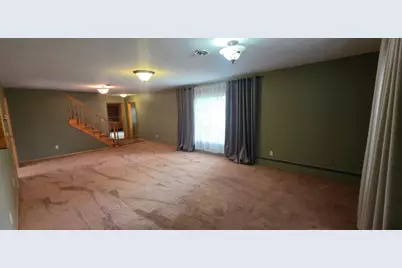 107 Park Avenue E, Hollandale, MN 56045 - Photo 22